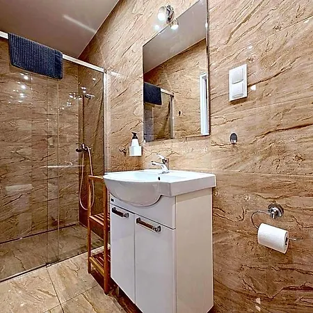 B&B Strzelec