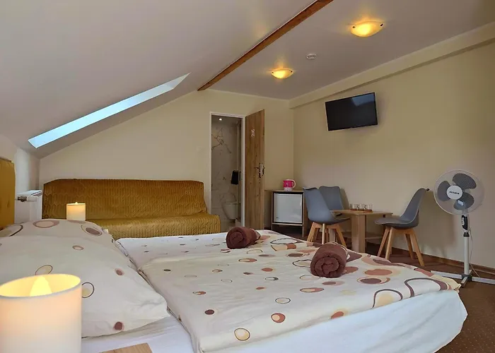 Bed & Breakfast Strzelec 3*